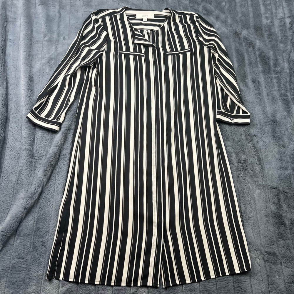 LOFT Black White Striped Long Sleeve Shift Dress Size 6 Side Slit Split Neck